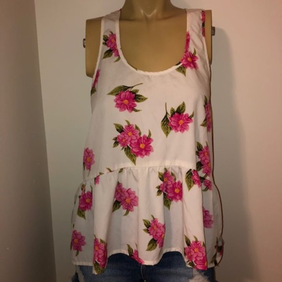 O’Neill pink flower peplum tank top - Picture 1 of 6